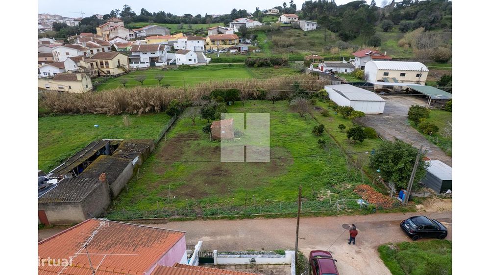 Terreno com projecto aprovado
