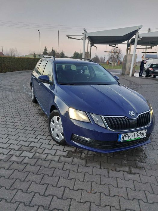 wypozyczalnia samochodow Ares