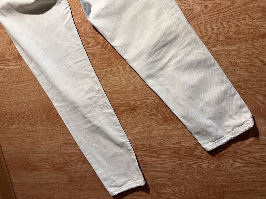 Рівні білі джинси Pull&Bear