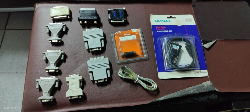 Cabos, fichas triplas outras peças