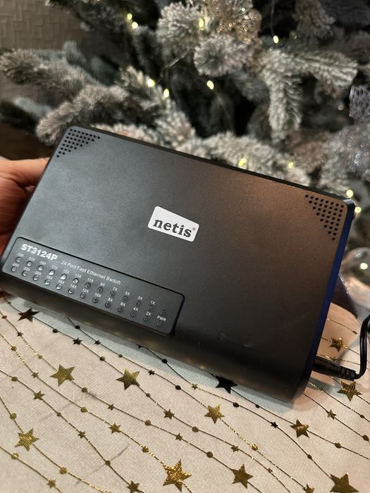 Коммутатор D-Link des-1024D и netis ST3124P