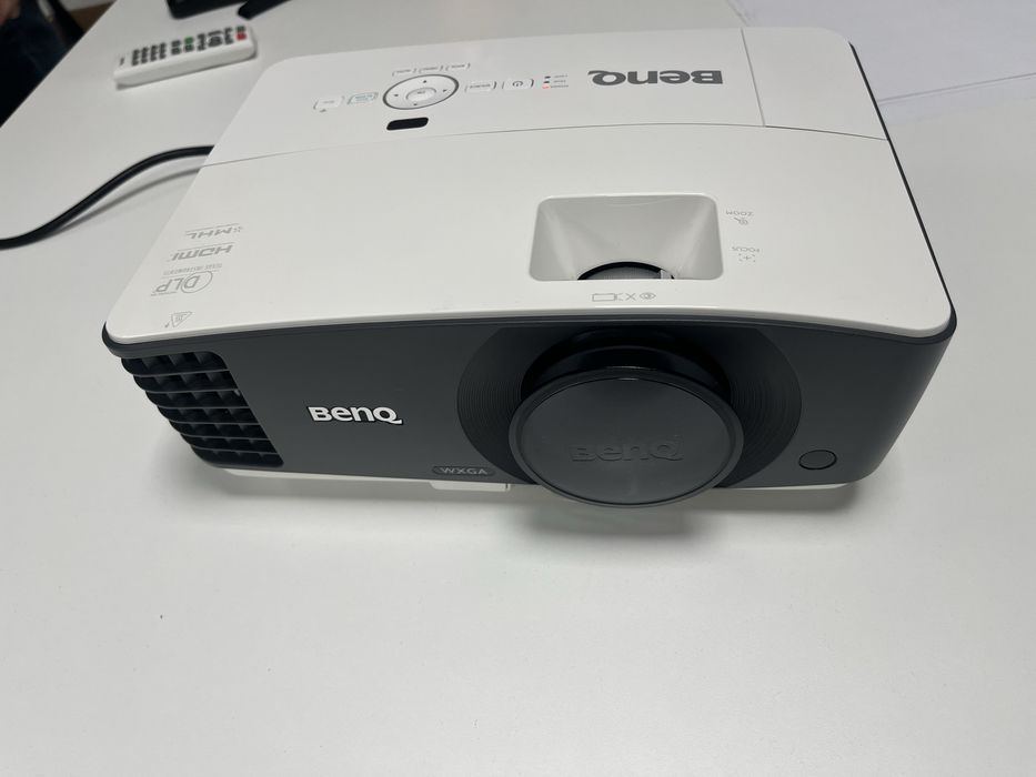 Projektor BENQ MW705
