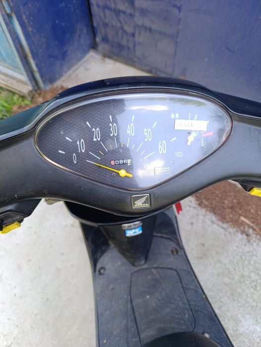 скутер Honda dio 4T