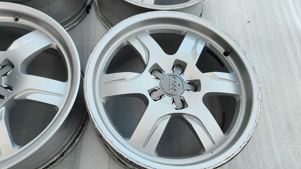 Felgi Aluminiowe Audi A5   A4 B8  16 5x112 7,5j ET28 MB