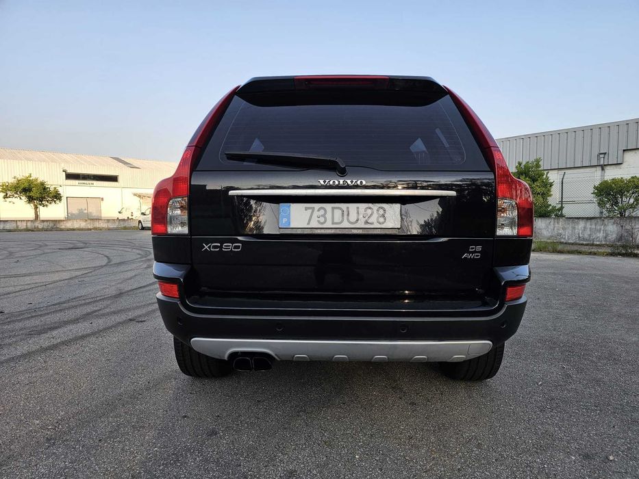 Volvo XC 90 D5 AWD versão RDESIGN