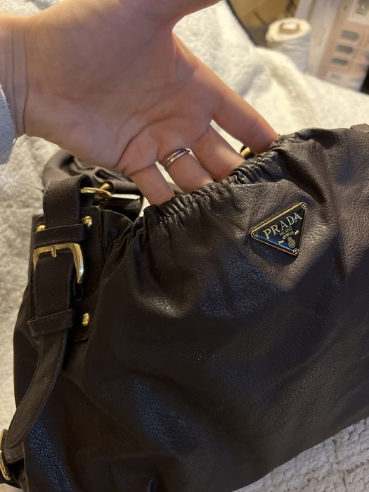 Bolsa  Prada Milano poucas marcas de uso.