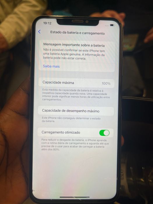 iPhone XS Max usado em bom estado