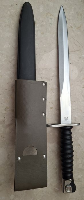 Bagnet SIG Wenger