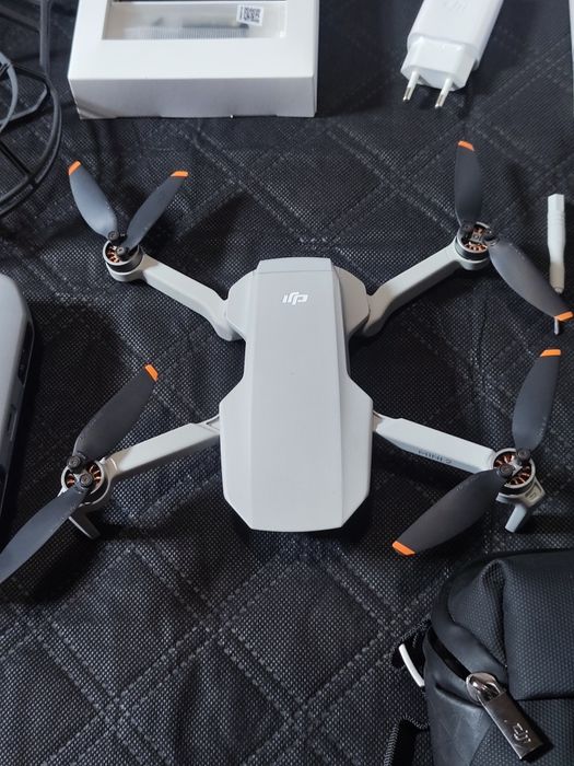 Drone Dji Mini 2 Fly More Combo