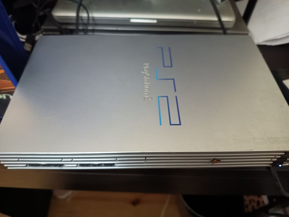 Consola PlayStation 2 a funcionar