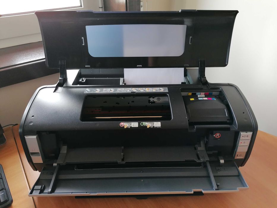Epson Large-Format Photo Printer453536275078860800
