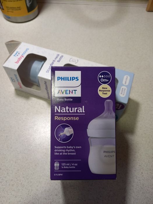 Пляшечка Avent. Бутилочка з народження