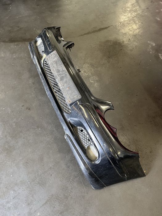 Zderzak przód przedni czarny mercedes w203 coupe kod lakieru 040