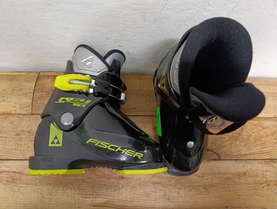 Nr 439 Buty narciarskie dziecięce Fischer Rc4 Jr 10 / 18.5 cm