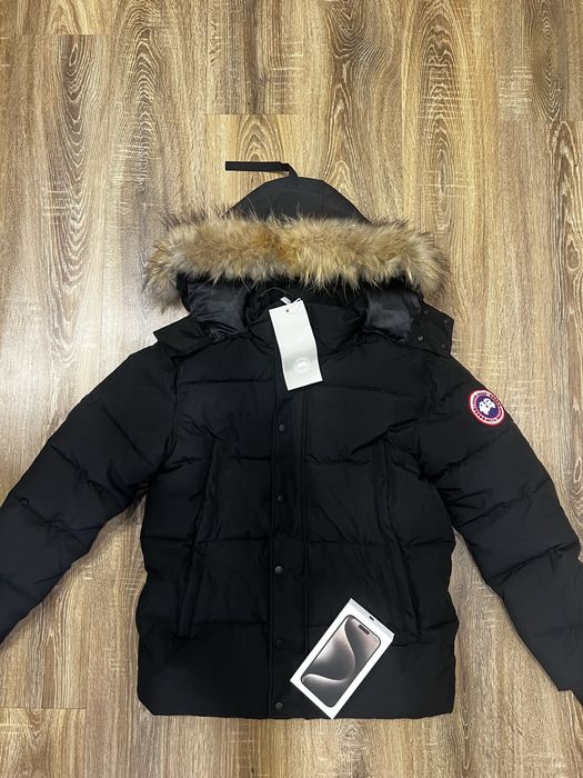 Пуховик canada goose