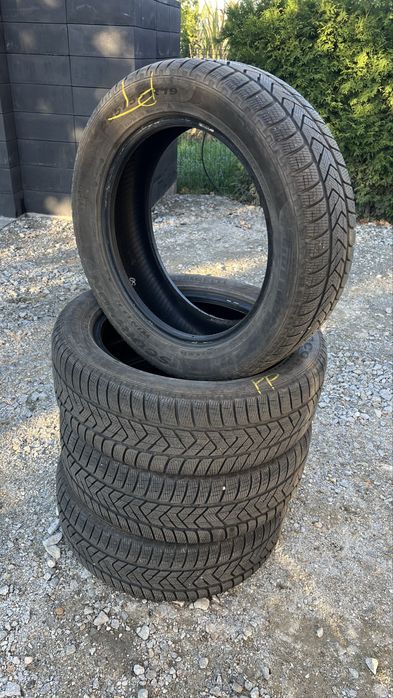 Opony ziomowe 235/55/19  pirelli scorpion  winter