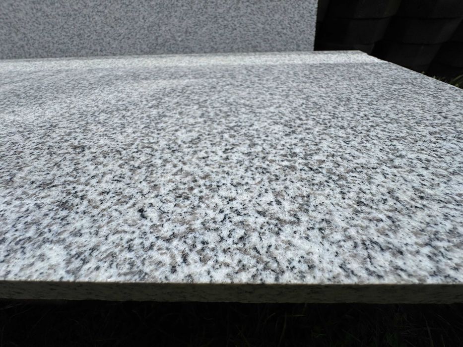 stopnice granitowe parapety 7 szt 150x33x2