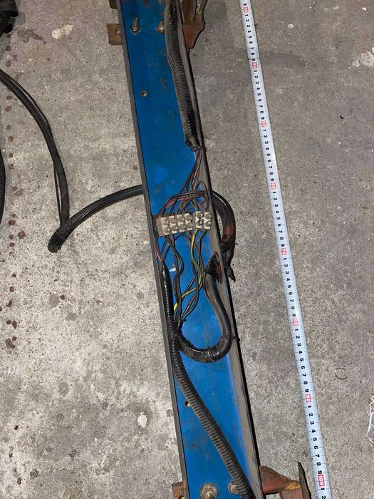 Belka świetlna z lampami do przyczepy,maszyn rolniczych,transportowych