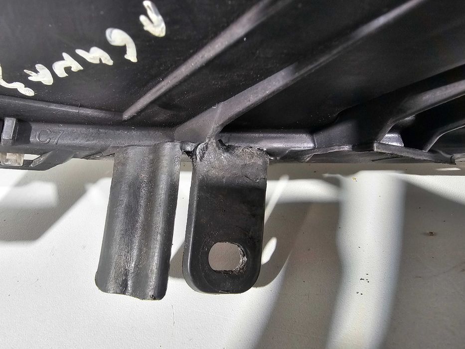 Renault Laguna III 3 Lampa Przód Przednia Prawa Europa Valeo