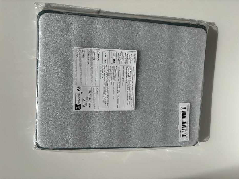 Capa tablet 13,5 verde esmeralda