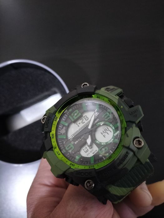 Relógio SKyLINe  camuflado tipo g-shock