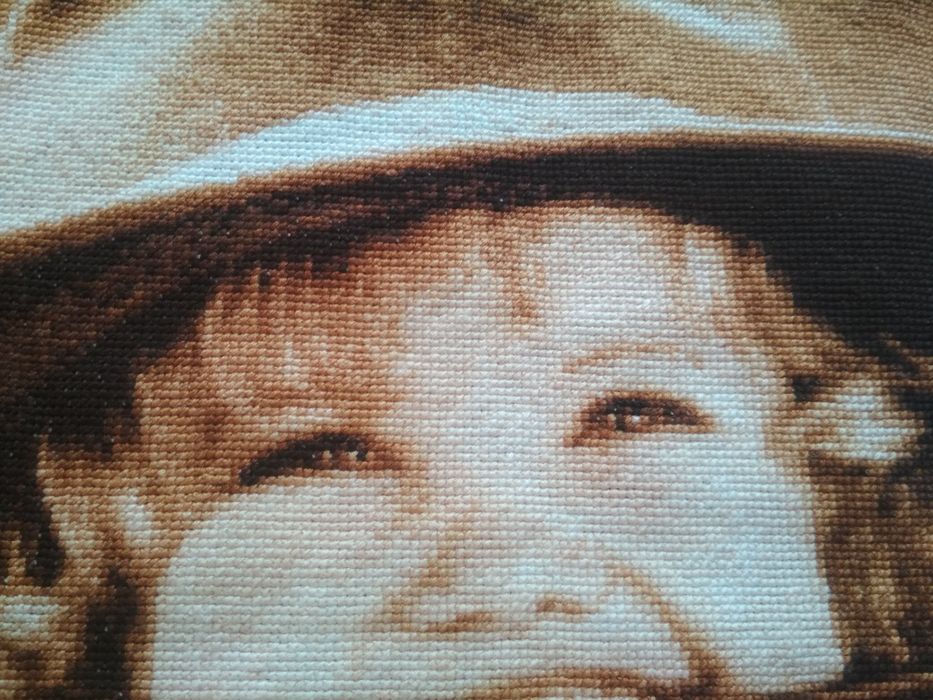 Вишита картина Хлопчик з трояндою