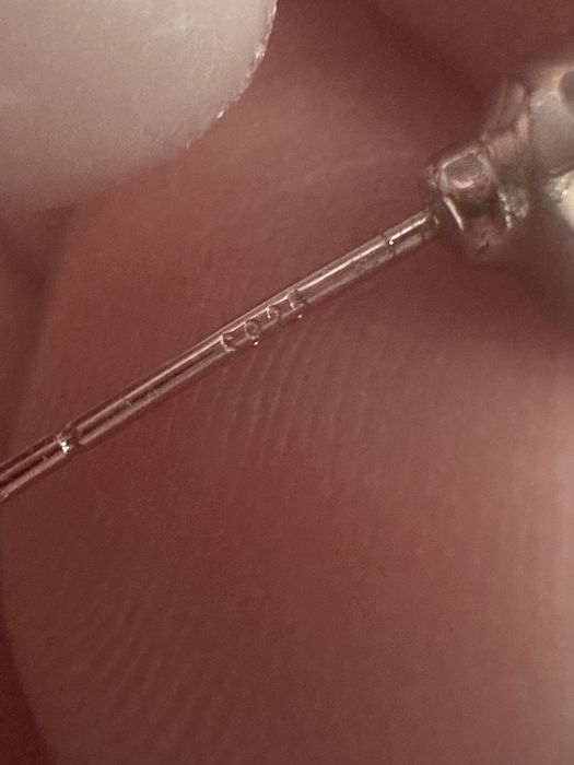 Серьги серебро 925 с камнем сваровски