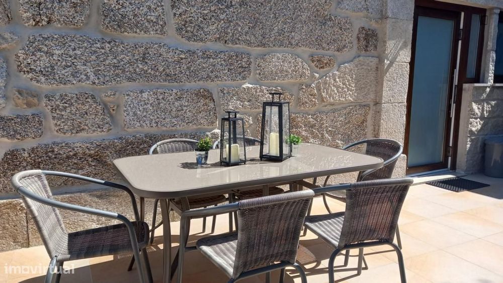 Casa com 2 quartos - localizado em Viseu