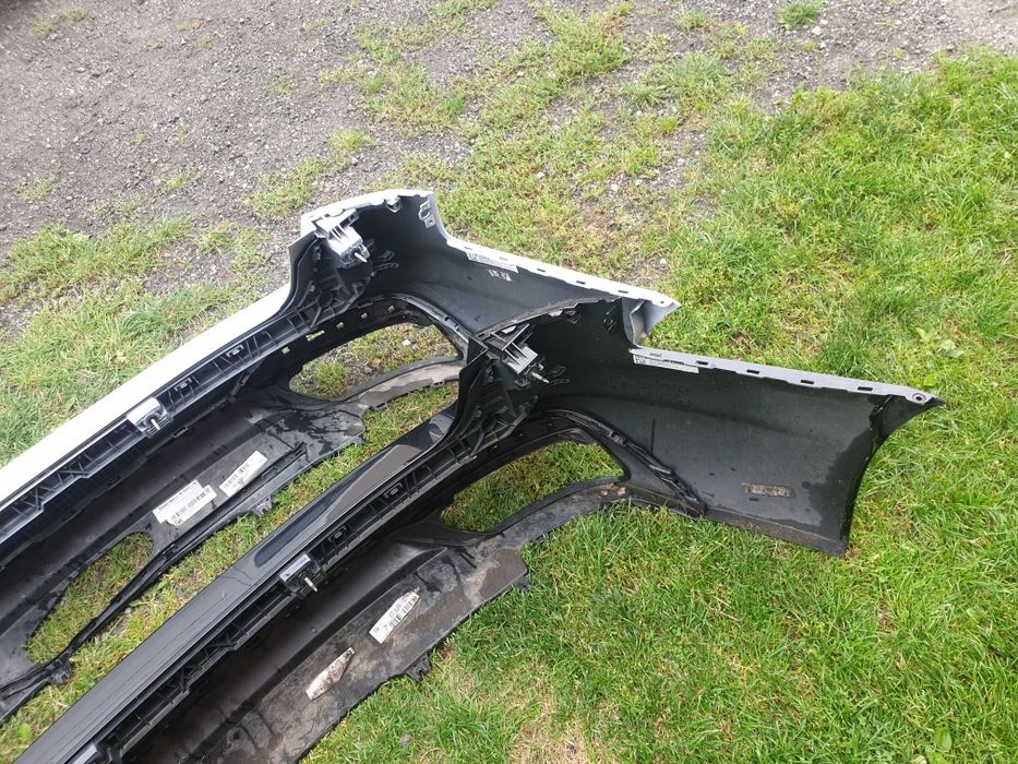 Audi a4 b9  8w9 zderzak tyl kombi lift s line