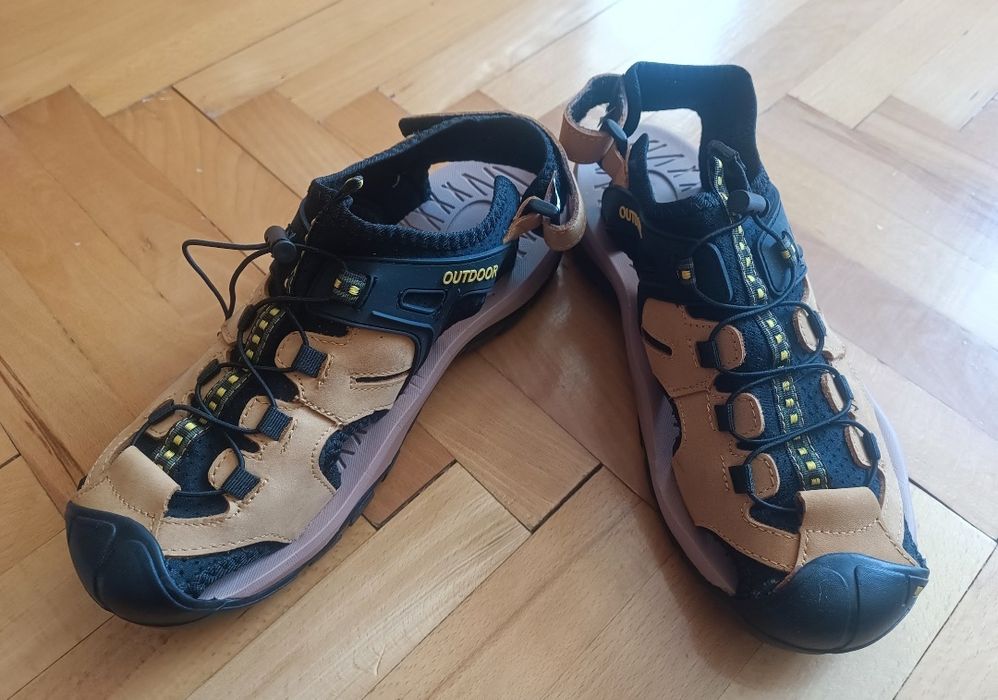 Нові трекінгові сандалі 44 - всі кошти на ЗСУ