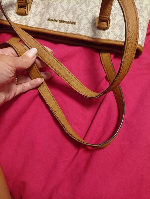 Torebka Michael Kors wanilia monogram 35x26x10