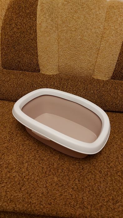 Продаю  лоток для кошечки ..