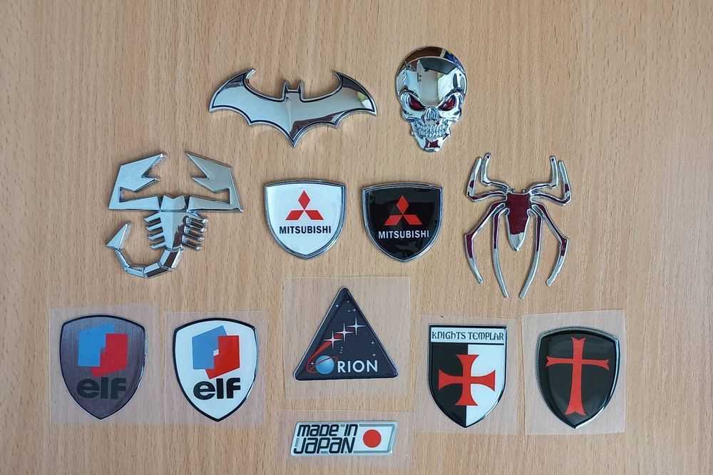 Наклейки виниловые, силиконовые, металлические для телефона, ноутбука,