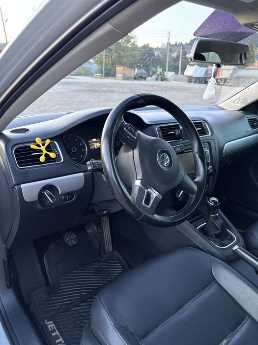 Volkswagen Jetta 2014