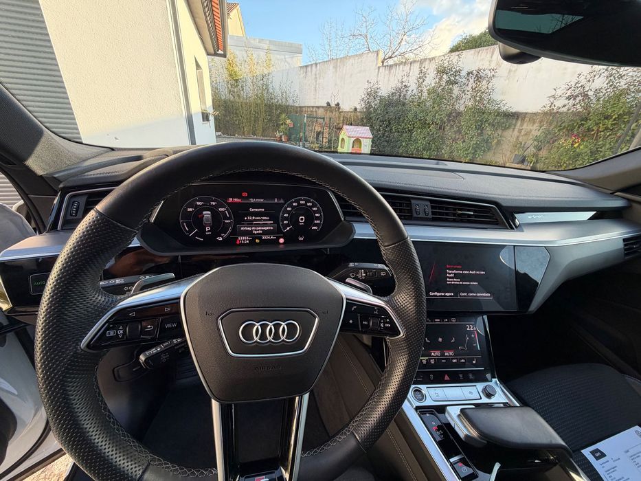 Audi E-TRON 55 QUATTRO 55 S line