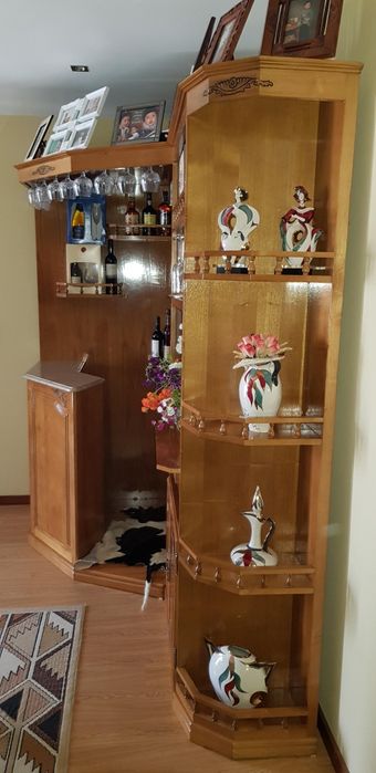 Bar de canto como novo