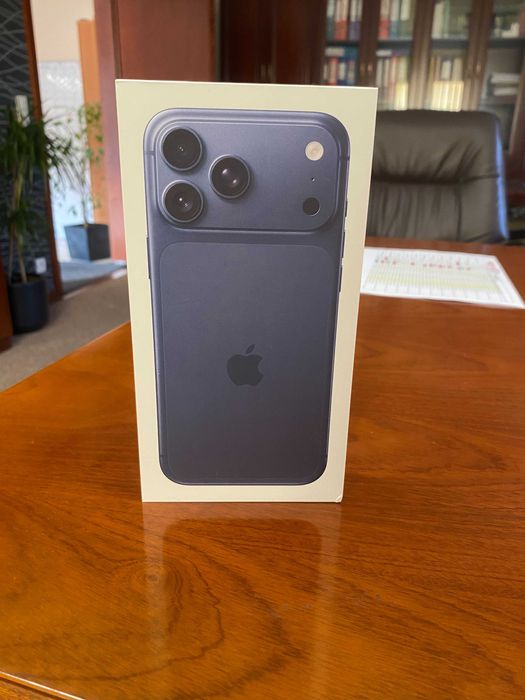 IPHONE 17 PRO MAX 256gb Nowy Blue  !