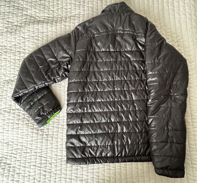 Куртка чорна