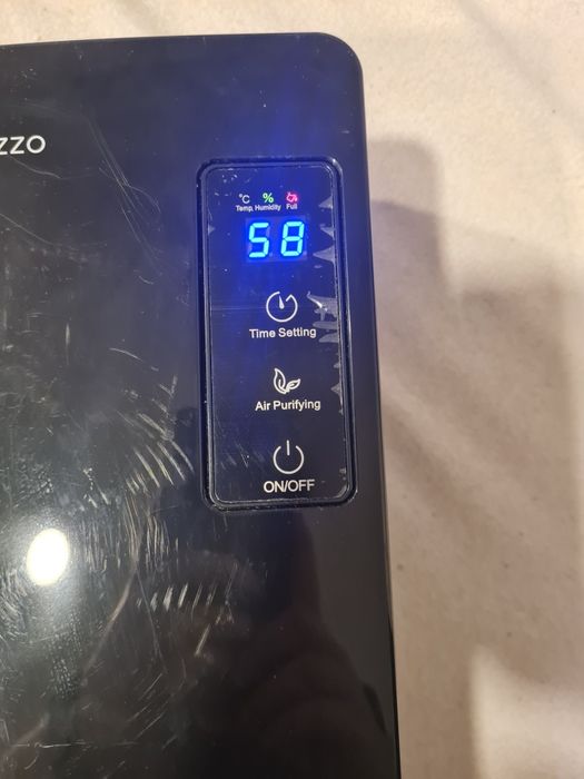 Osuszacz powietrza Caruzzo Dehumidifier Model:WB-EDH19-002B