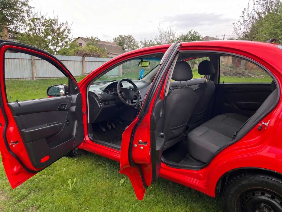 Автомобіль Chevrolet Aveo