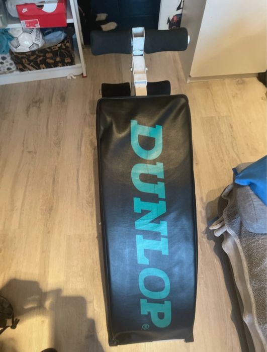 ławka do cwiczenia brzuszkow