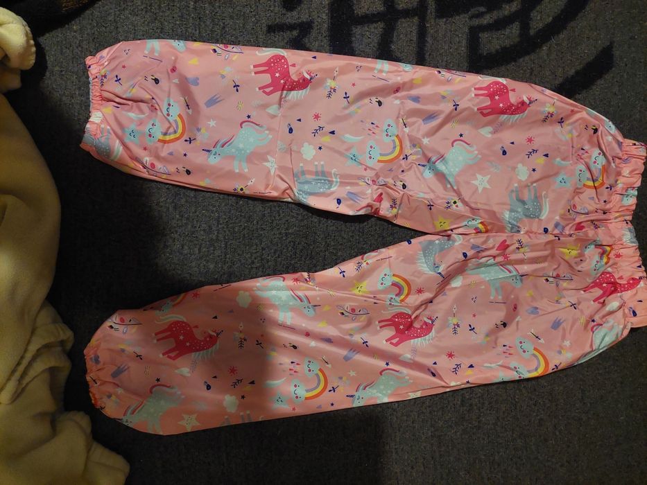 Продам костюмчик для дівчинки