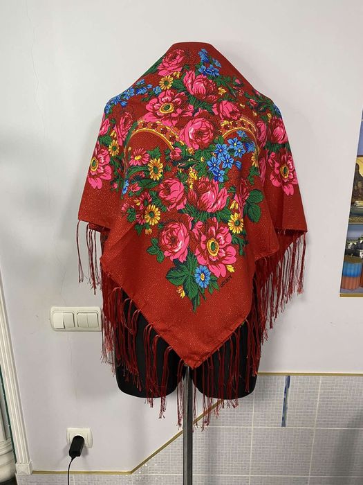 Платок великий святковий