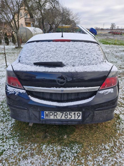 Opel astra 2009 rok 1,7 cdti 110km