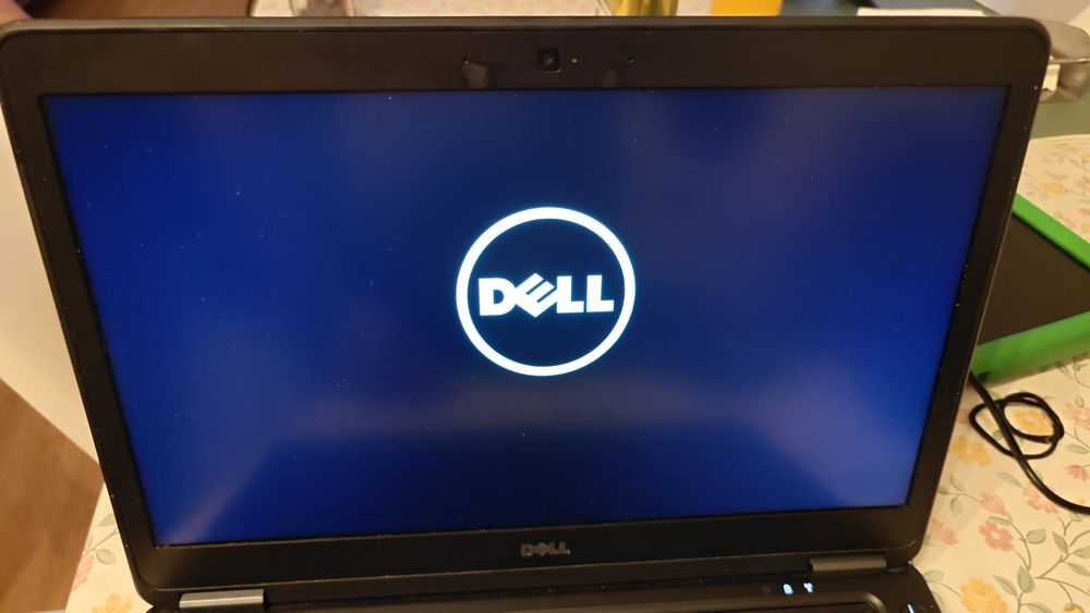 Portátil Dell Latitude E7250