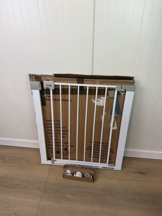 Barierka zabezpieczająca Safety 1st 73-80cm bramka dla dzieci