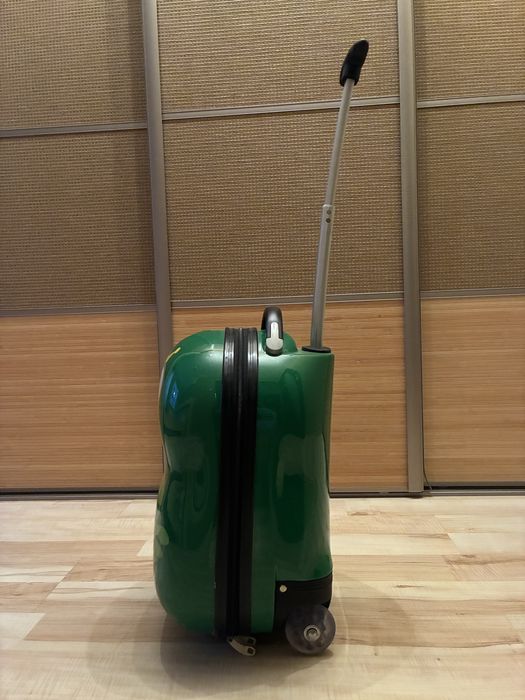 Walizka zabka dla dzieci