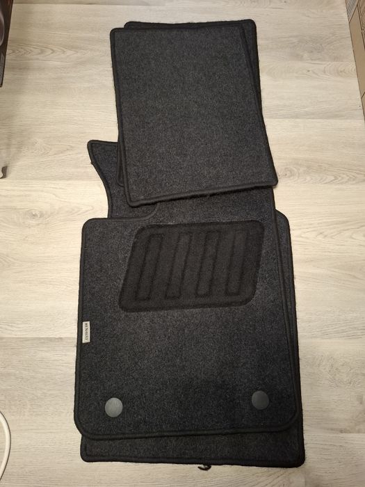 Оригинальные коврики Renault Symbol