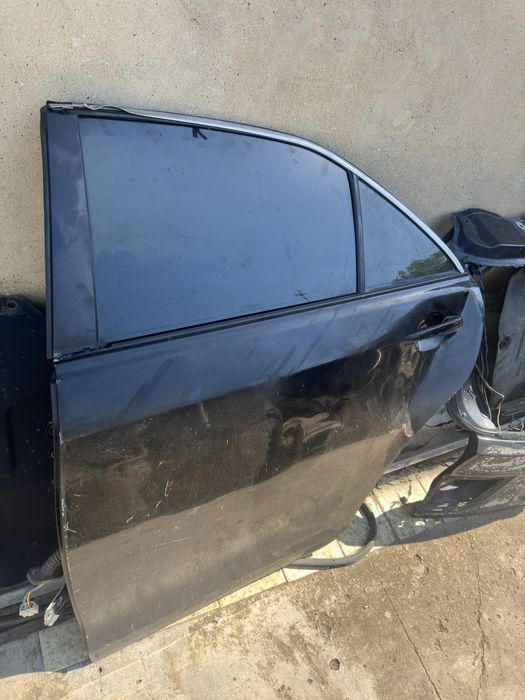 Дверь toyota camry40