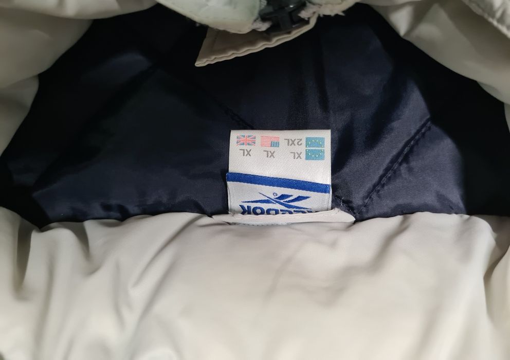 Casaco Reebok inverno quente desportivo 3xl s/novo
Pvp em novo 129 eur